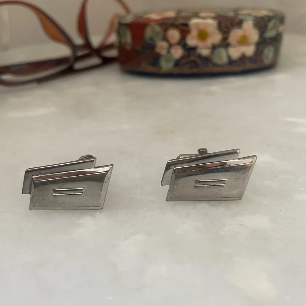 Norton Vintage Cufflinks – Mid-Century Geometric Design